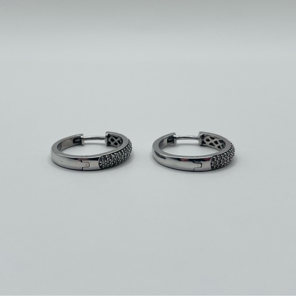 .50 CT Natural Diamond Triple Row Silver Earring Hoops - Picture 4 of 7